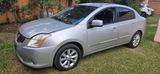 NISSAN SENTRA 2.0 SL 16V FLEX 4P AUTOMÁTICO